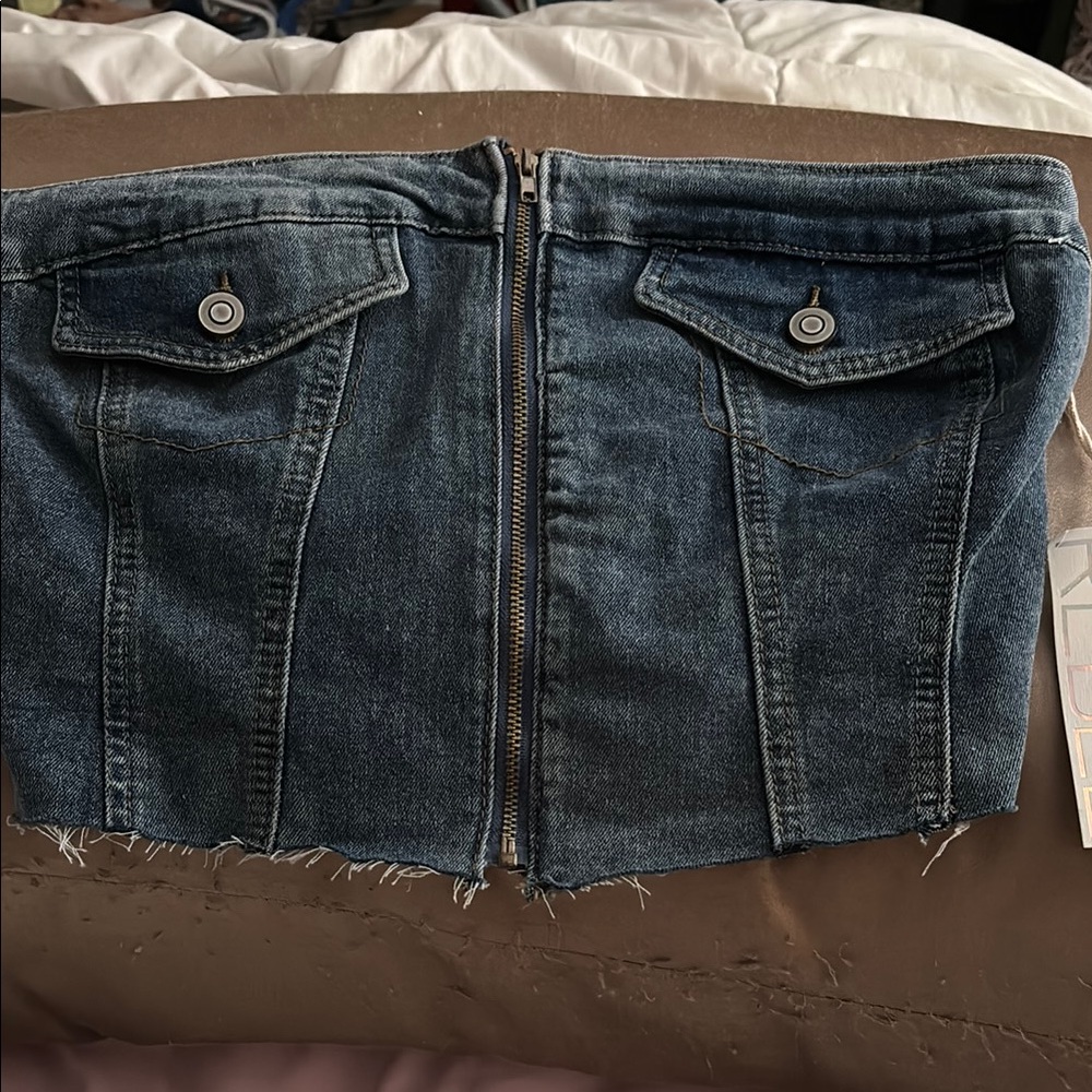 Que Blue Bustier Crop Top